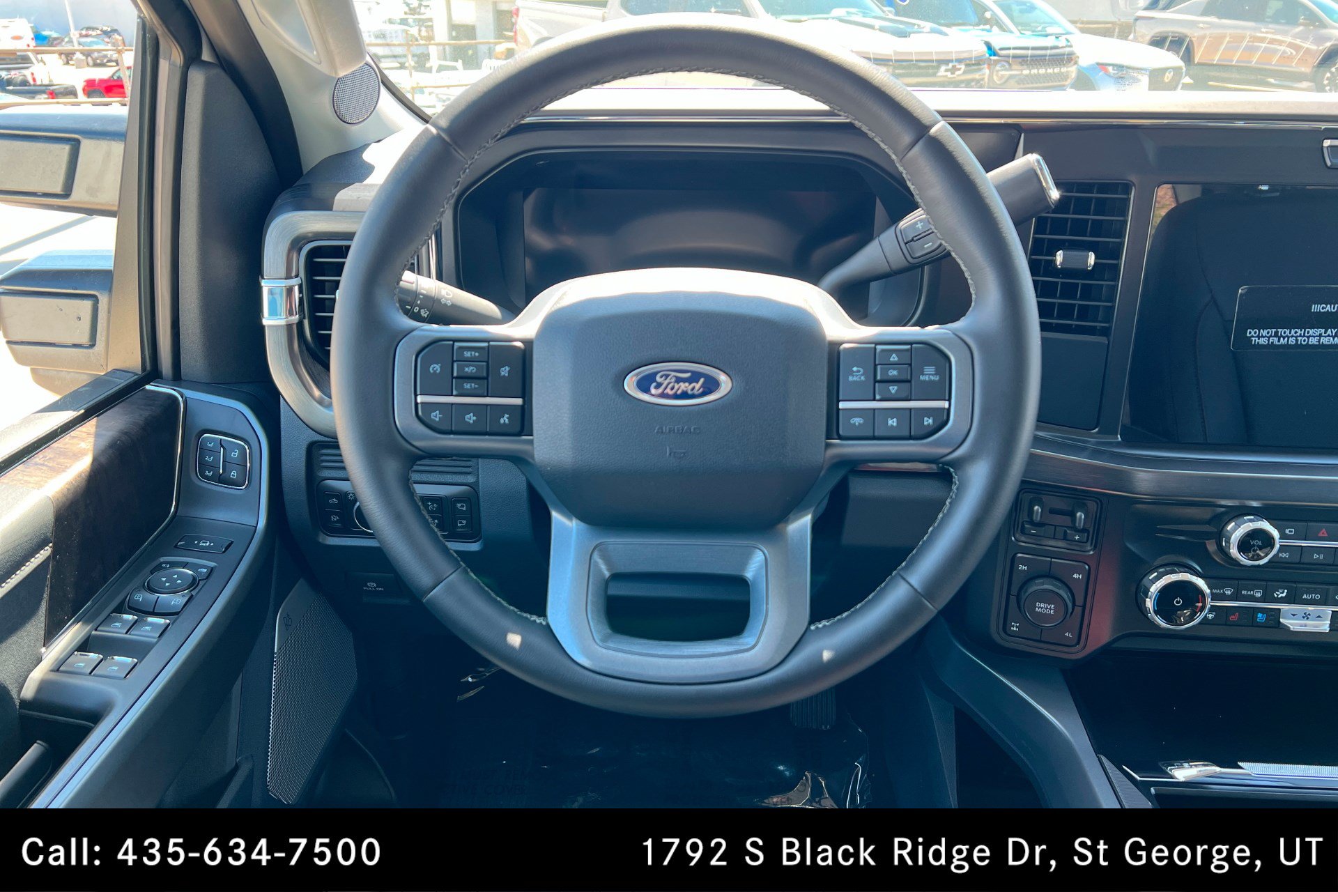 Used 2026 Ford F250 Lariat w/ FX4 Off-Road Package AWD/4WD image 12