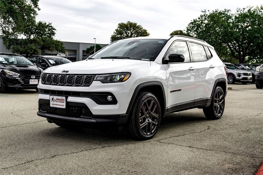 New 2026 Jeep Compass Latitude image 6