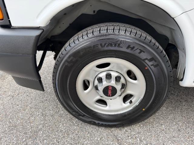 Used 2022 GMC Savana 2500 w/ Driver Convenience Package RWD image 10