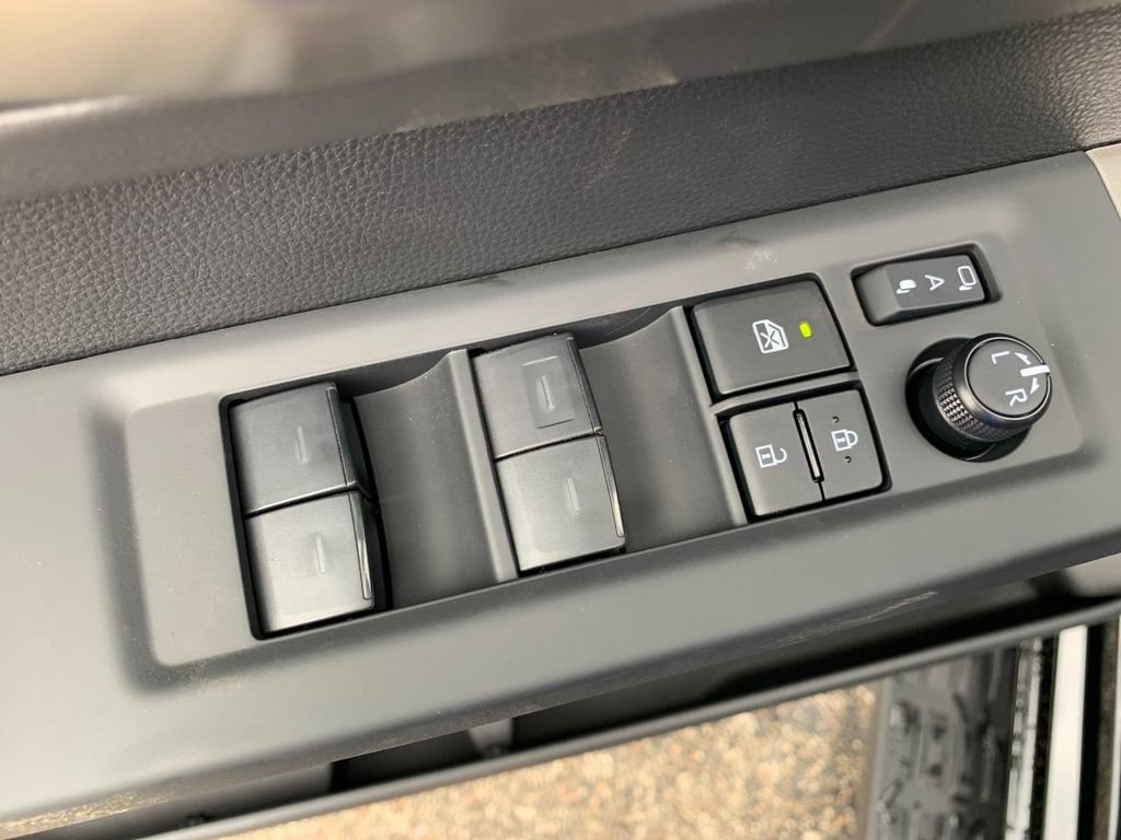 New 2026 Toyota Sequoia Platinum AWD/4WD image 12