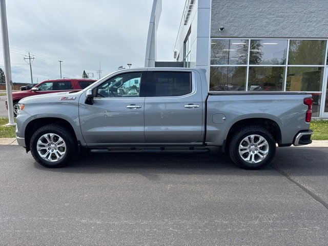 Used 2024 Chevrolet Silverado 1500 LTZ image 4