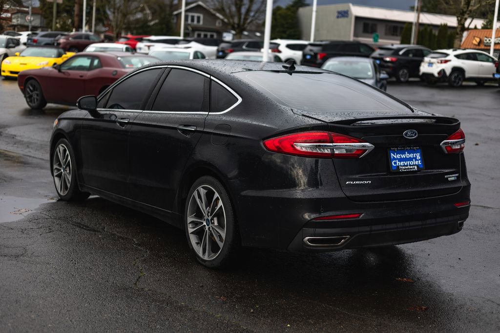 Used 2020 Ford Fusion Titanium image 32