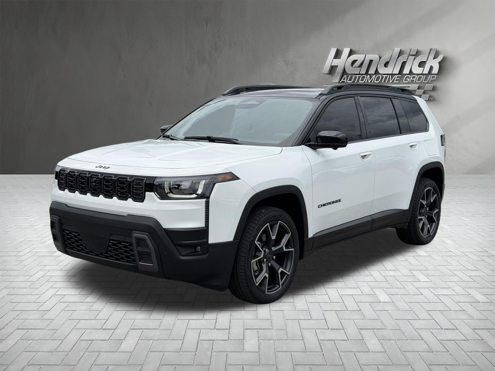 Used 2026 Jeep Cherokee Overland w/ Trailer Tow Group AWD/4WD image 5