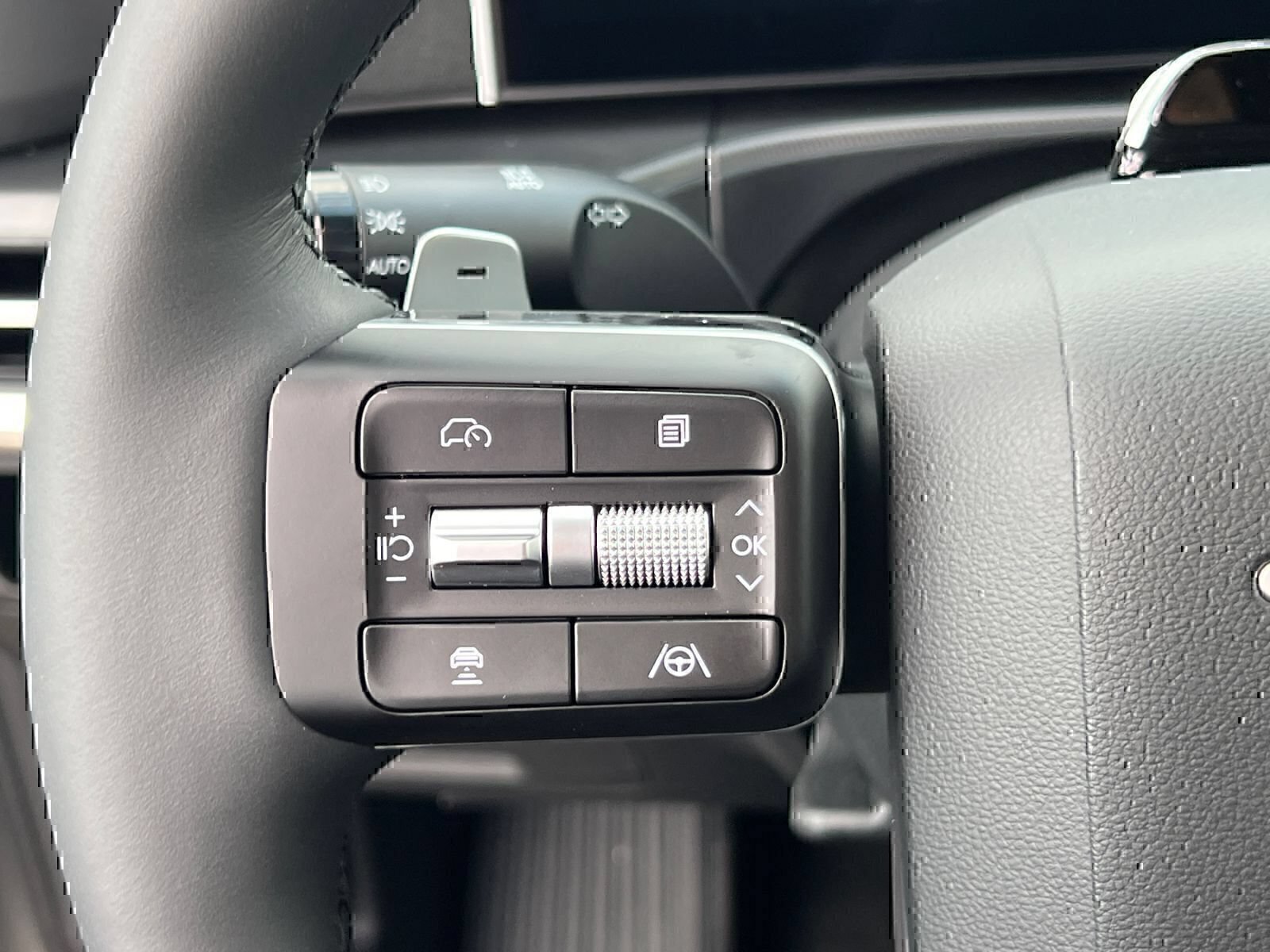 New 2026 Hyundai Santa Fe SEL FWD image 21