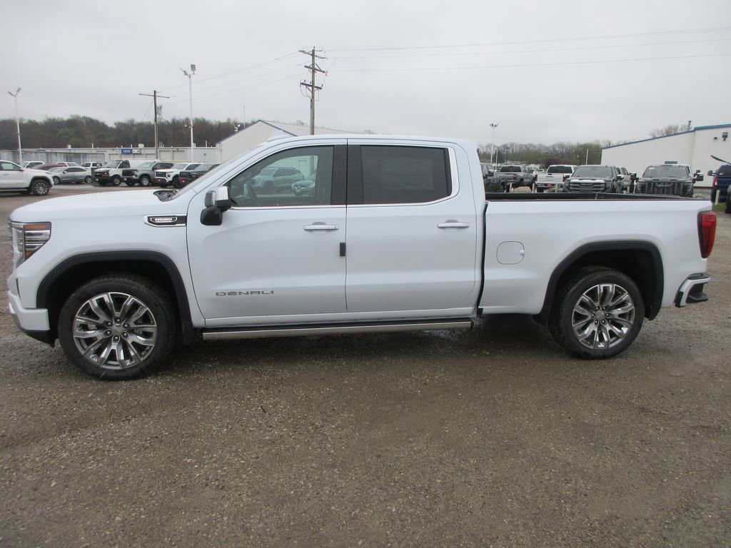 New 2026 GMC Sierra 1500 Denali image 9