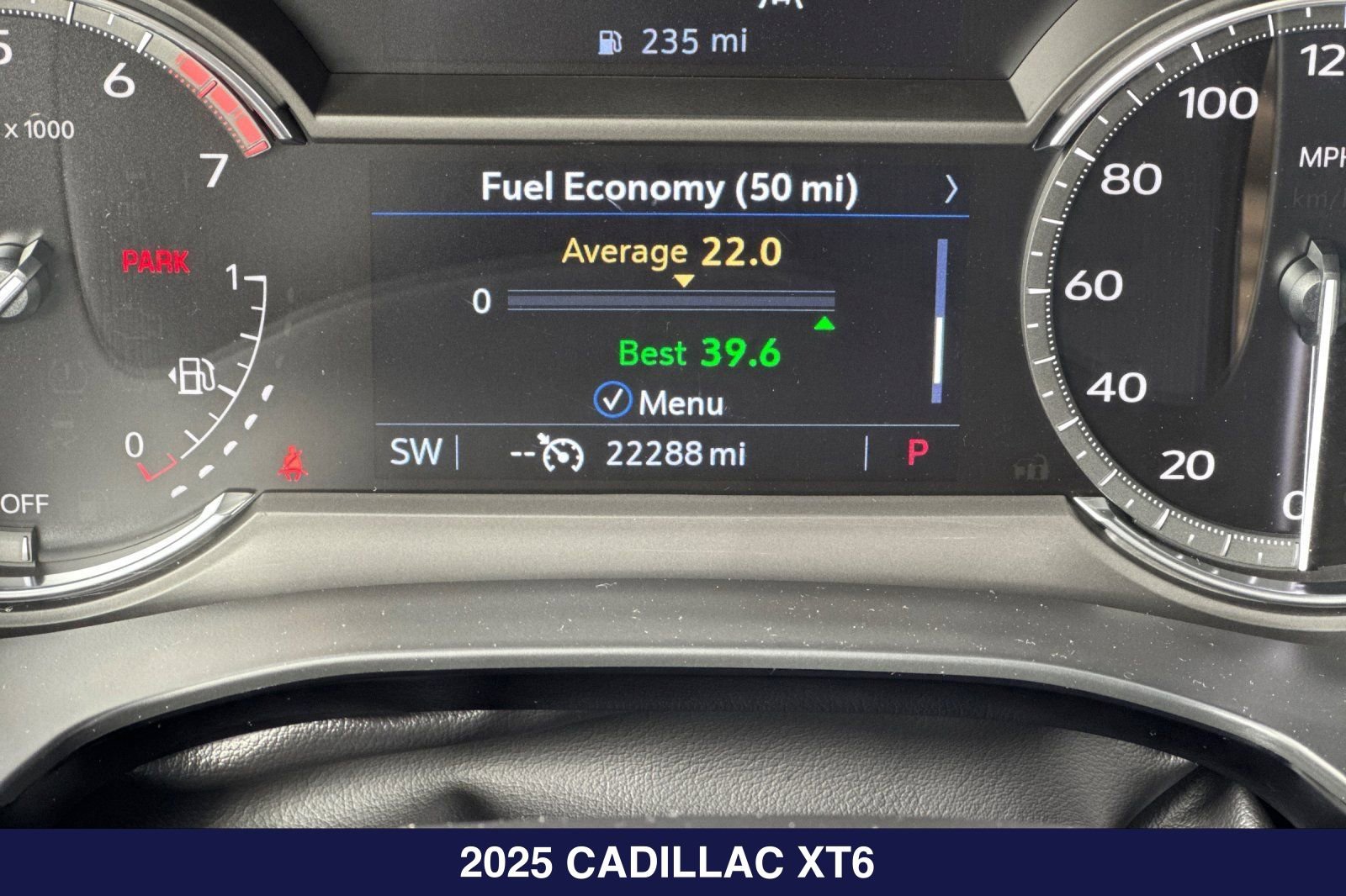 Used 2025 Cadillac XT6 Luxury FWD image 28