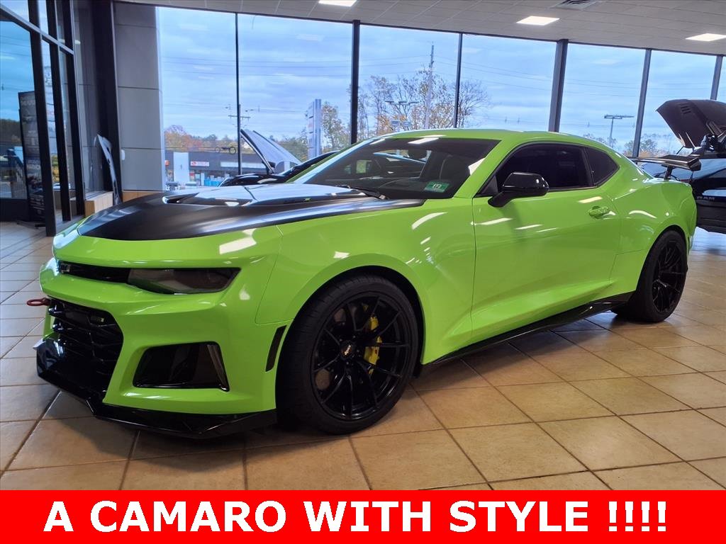 Used 2017 Chevrolet Camaro ZL1 image 5