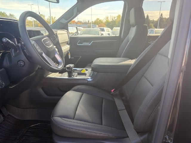 New 2026 GMC Sierra 1500 SLT w/ SLT Premium Package AWD/4WD image 11