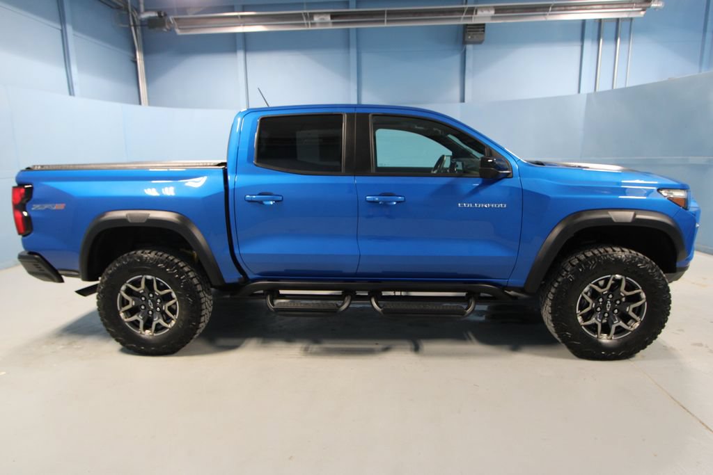 Used 2023 Chevrolet Colorado ZR2 w/ ZR2 Convenience Package III AWD/4WD image 36