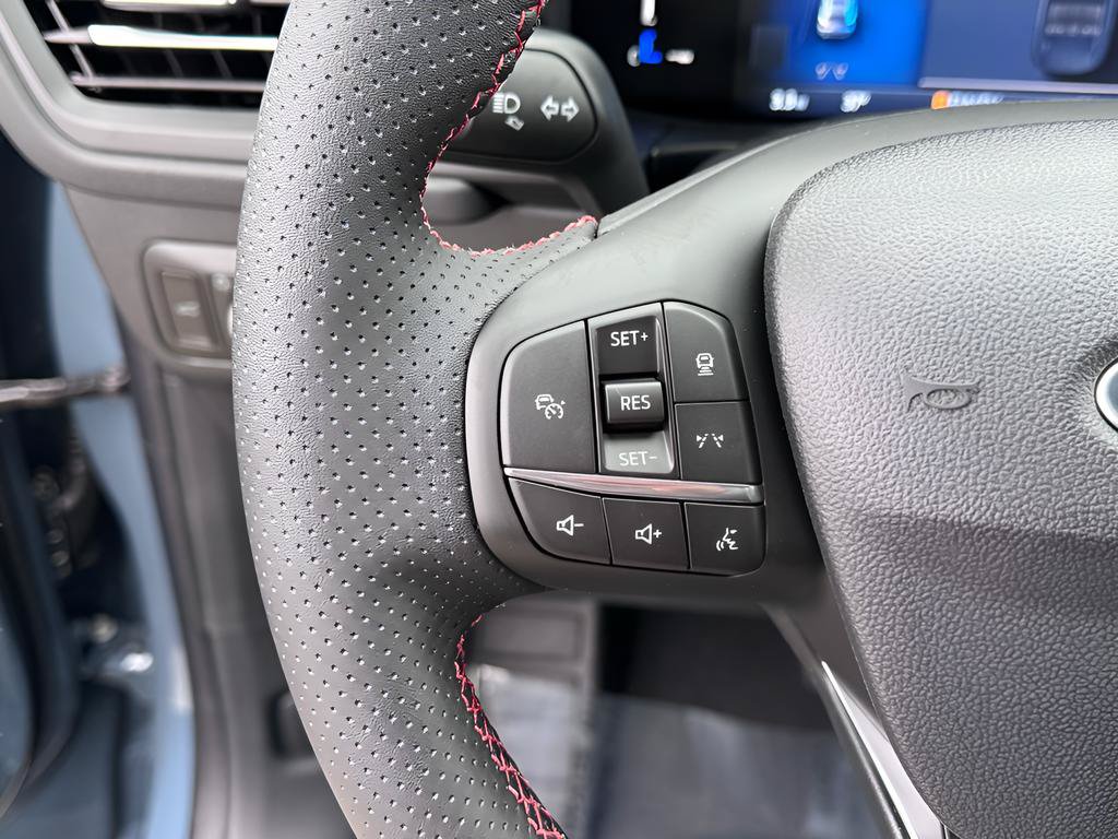 New 2026 Ford Escape ST-Line w/ Tech Pack #1 FWD image 17