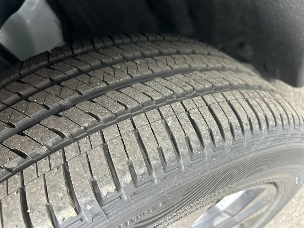 New 2026 Jeep Grand Cherokee Limited AWD/4WD image 11