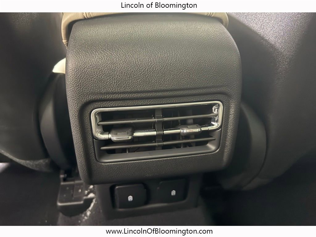 New 2026 Lincoln Corsair Premiere image 47