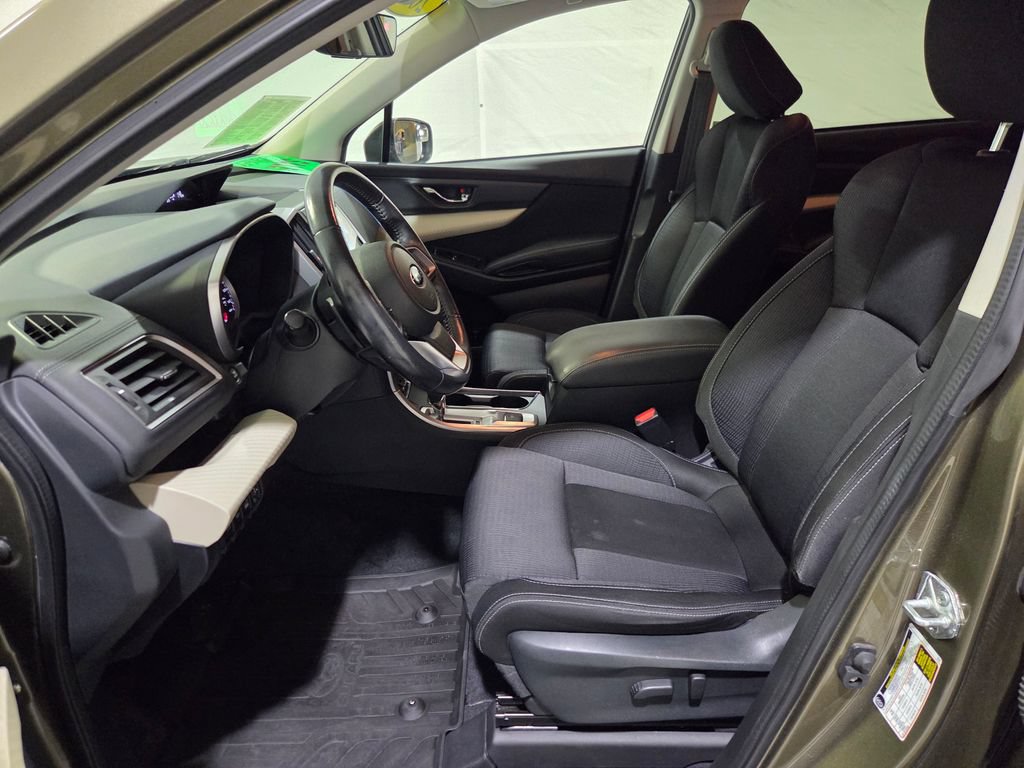 Used 2022 Subaru Ascent Premium w/ Convenience Package AWD/4WD image 16