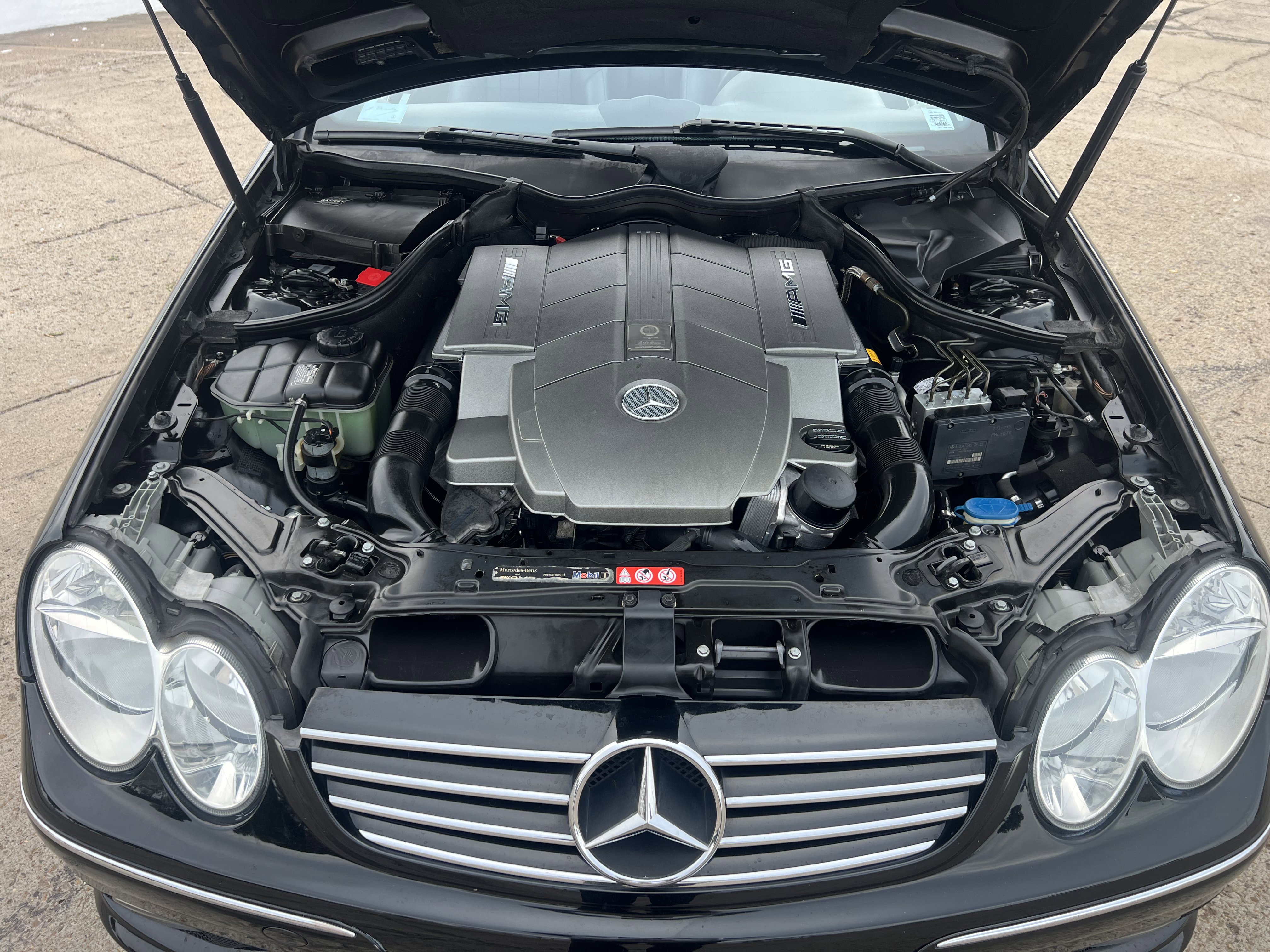 Used 2005 Mercedes-Benz CLK 55 AMG Cabriolet image 39