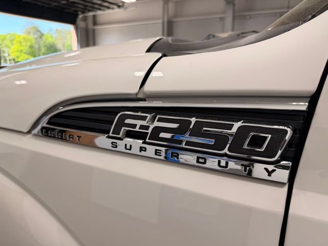 Used 2015 Ford F250 Lariat w/ Lariat Ultimate Package AWD/4WD image 18