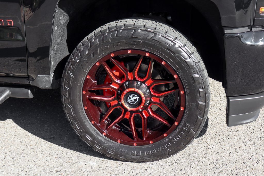 Used 2018 Chevrolet Silverado 1500 LTZ Z71 w/ Redline Edition AWD/4WD image 49