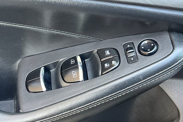 Used 2017 Nissan Maxima 3.5 SV image 12