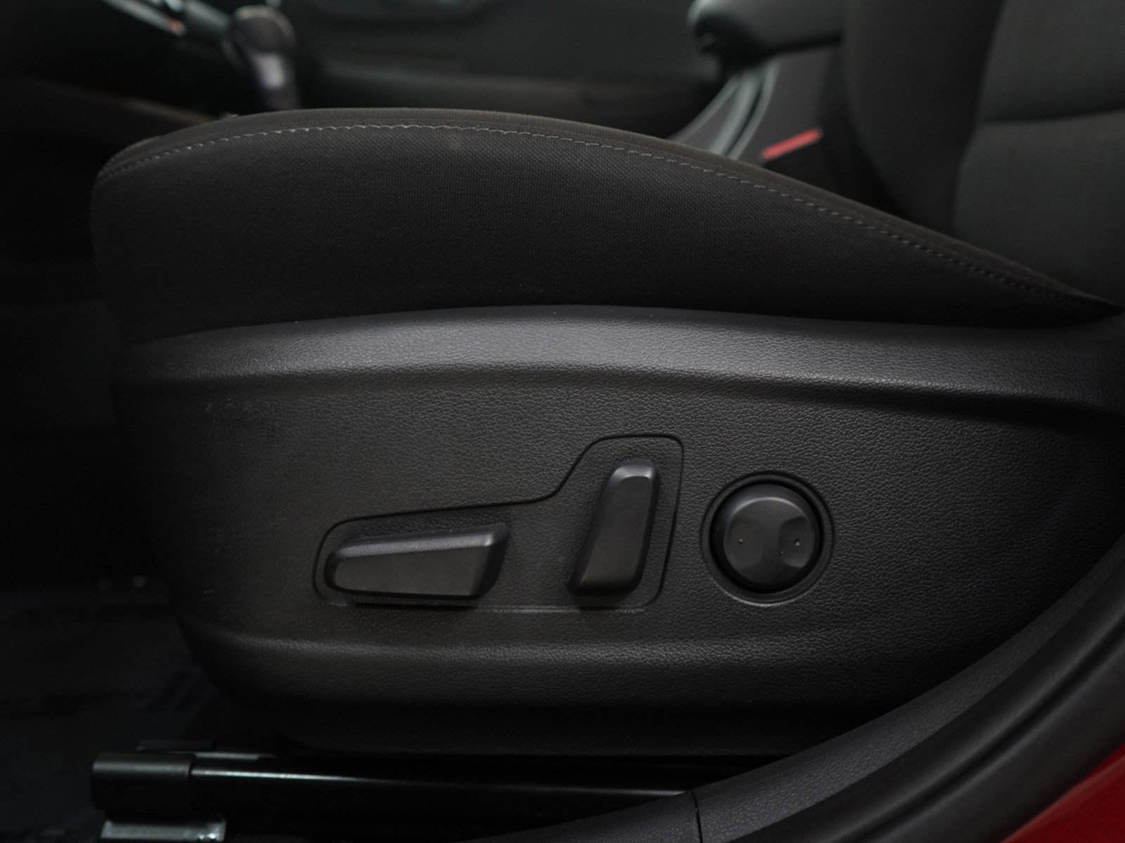 Used 2023 Hyundai Kona SEL image 21