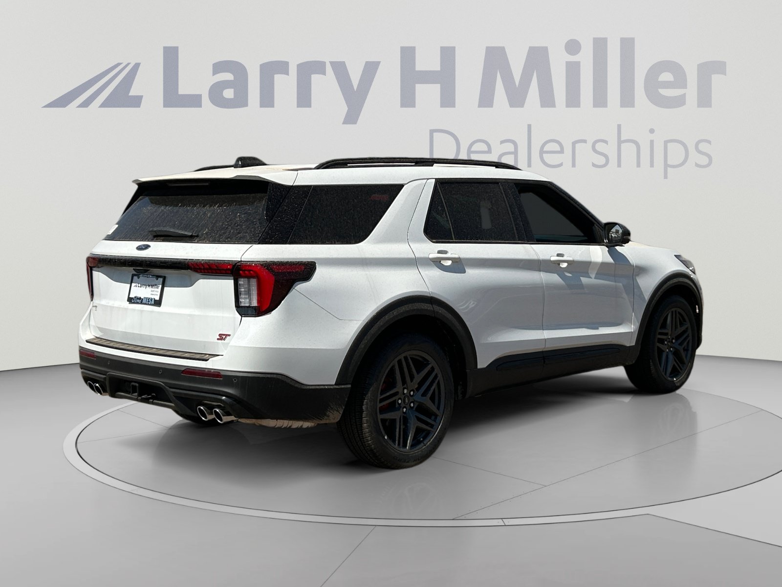New 2026 Ford Explorer ST w/ Sun And Sound Package AWD/4WD image 5