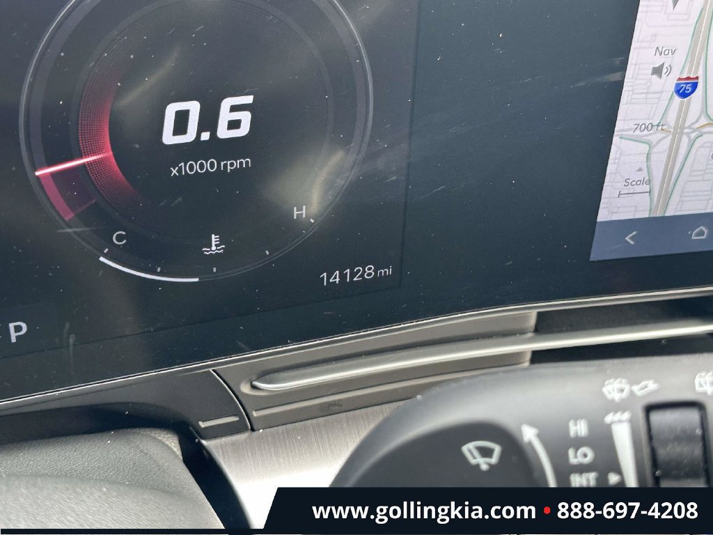 Used 2025 Hyundai Kona SEL AWD/4WD image 20