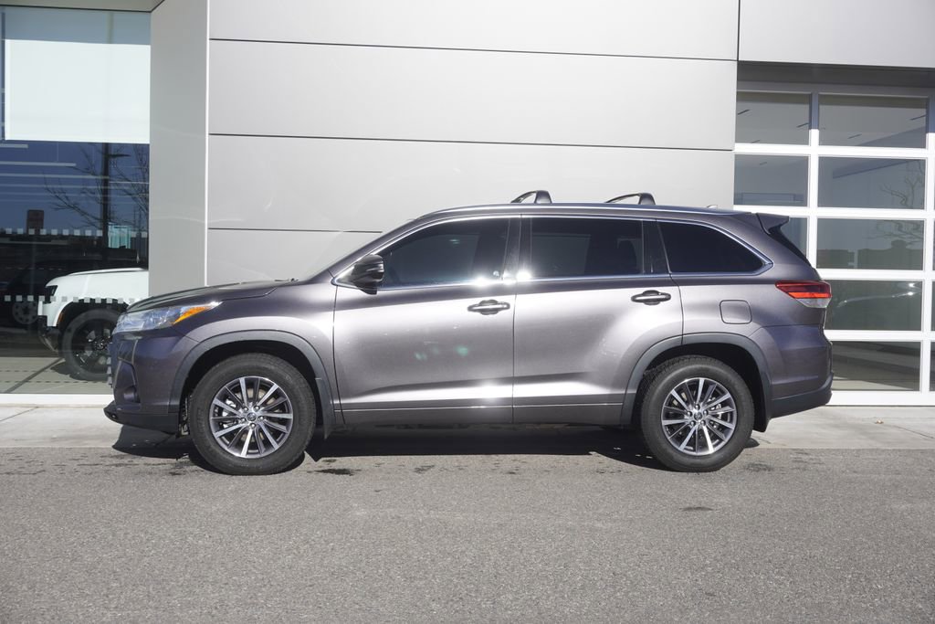 Used 2018 Toyota Highlander XLE image 8