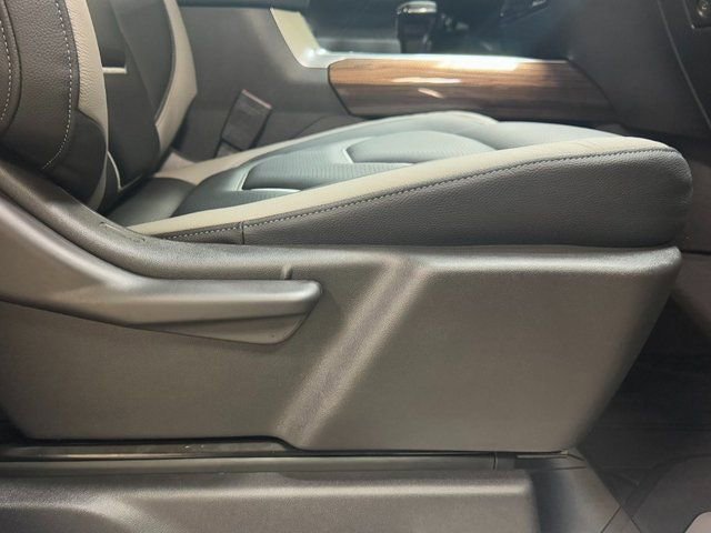 New 2026 Chevrolet Silverado 1500 RST w/ Dark Appearance Package image 41