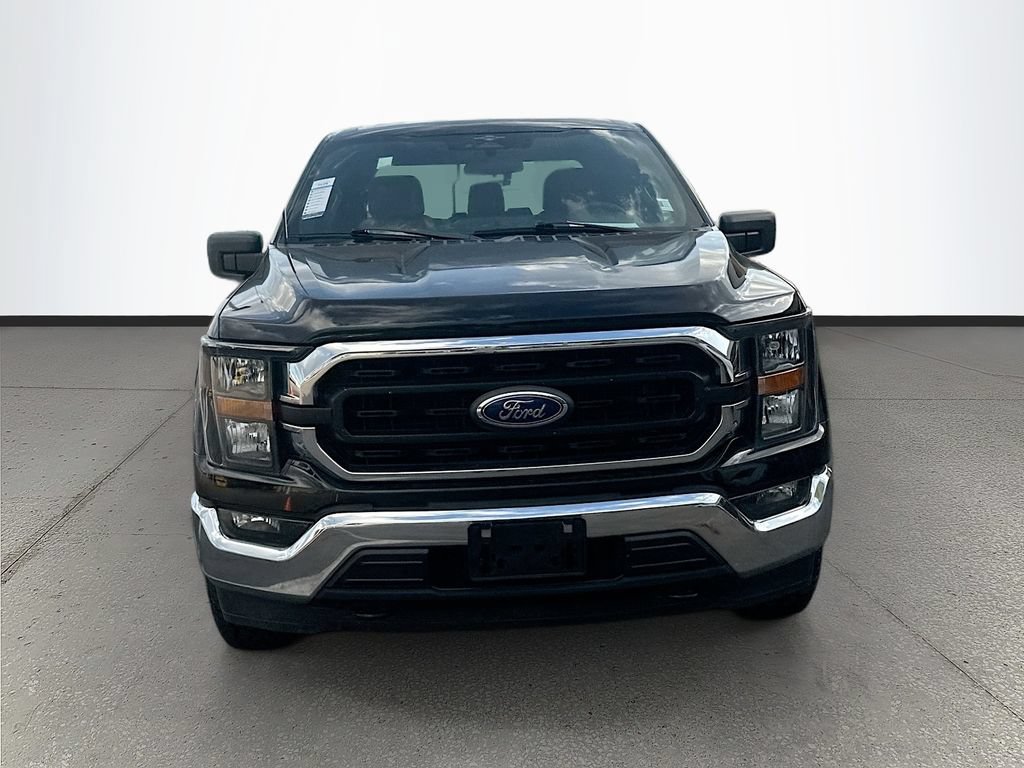 Used 2023 Ford F150 XLT AWD/4WD image 2