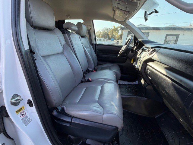 Used 2016 Toyota Tundra SR w/ Tow Package image 19