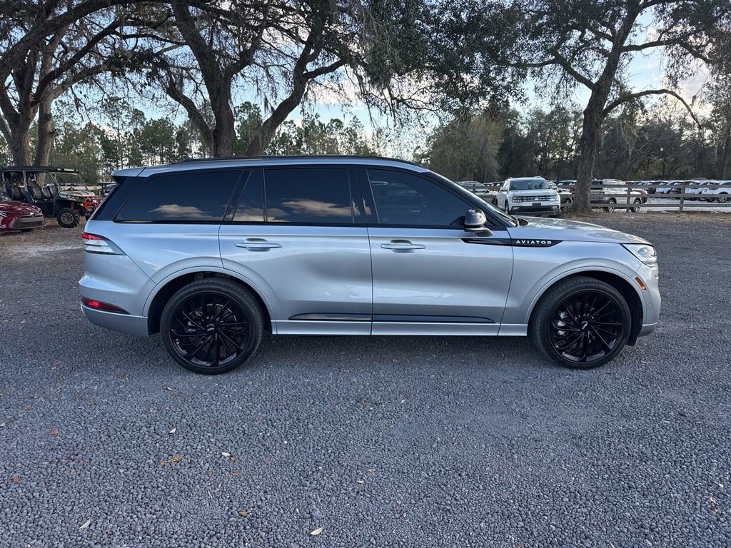 Used 2024 Lincoln Aviator Black Label w/ Jet Package image 7