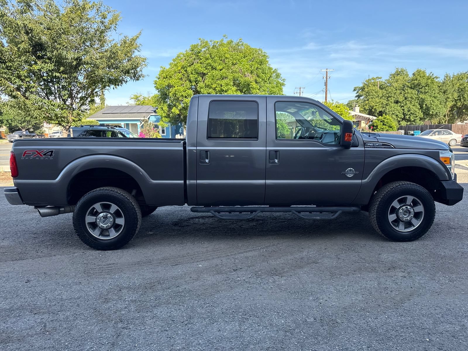 Used 2012 Ford F350 Lariat w/ FX4 Off Road Pkg AWD/4WD image 6