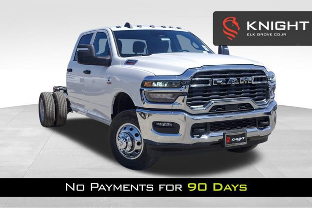 New 2025 RAM 3500 Tradesman w/ Chrome Appearance Group
