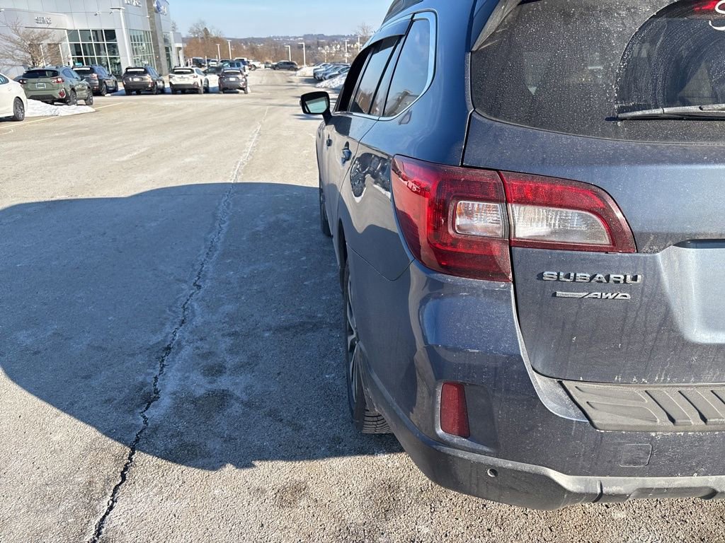 Used 2017 Subaru Outback 2.5i Limited image 34