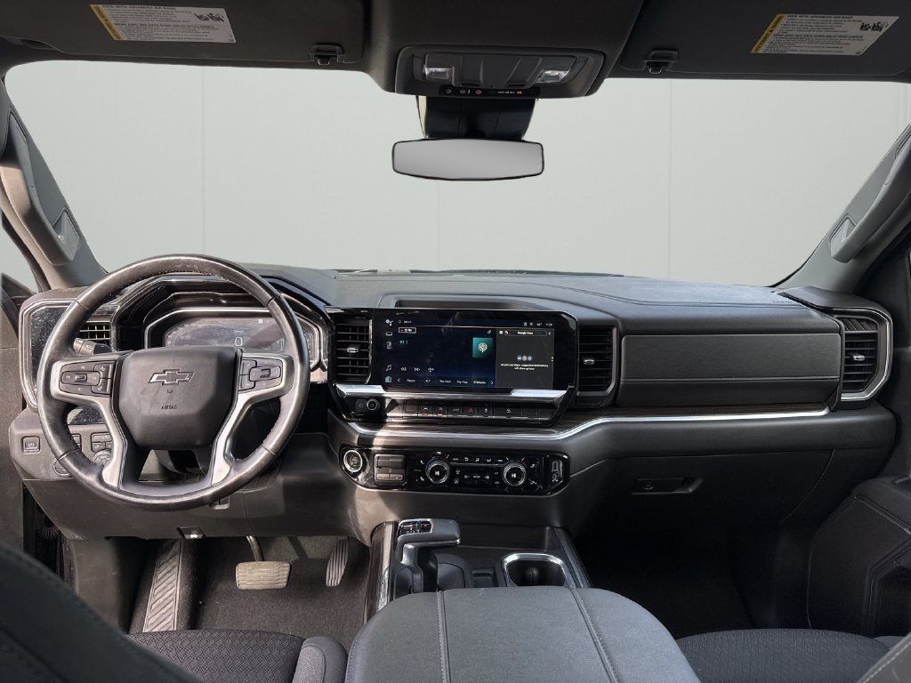 Used 2023 Chevrolet Silverado 1500 RST AWD/4WD image 13