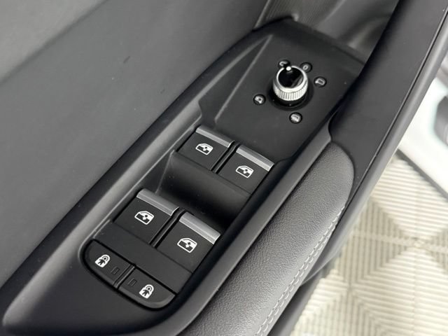 Used 2023 Audi Q5 2.0T Premium Plus w/ Premium Plus Package AWD/4WD image 22