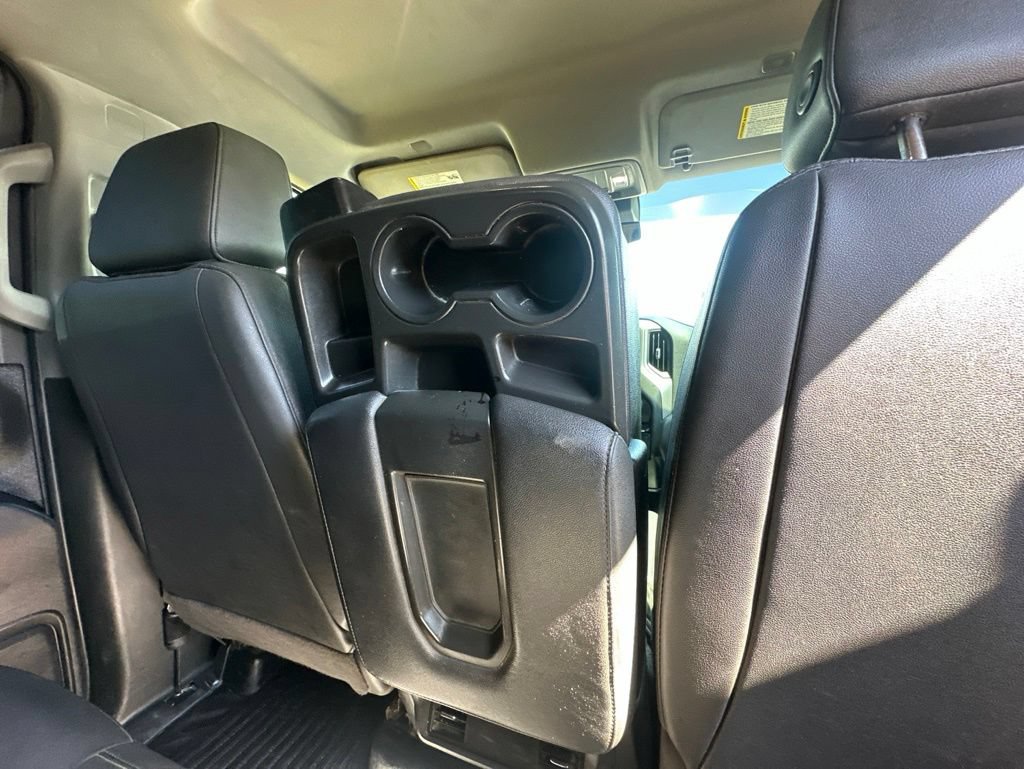 Used 2022 Chevrolet Silverado 1500 W/T w/ WT Value Package AWD/4WD image 12
