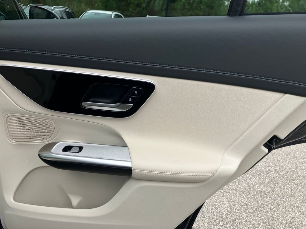 Certified 2024 Mercedes-Benz GLC 300 w/ Advanced USB Package image 32