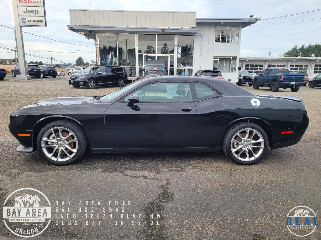 Used 2022 Dodge Challenger GT image 8
