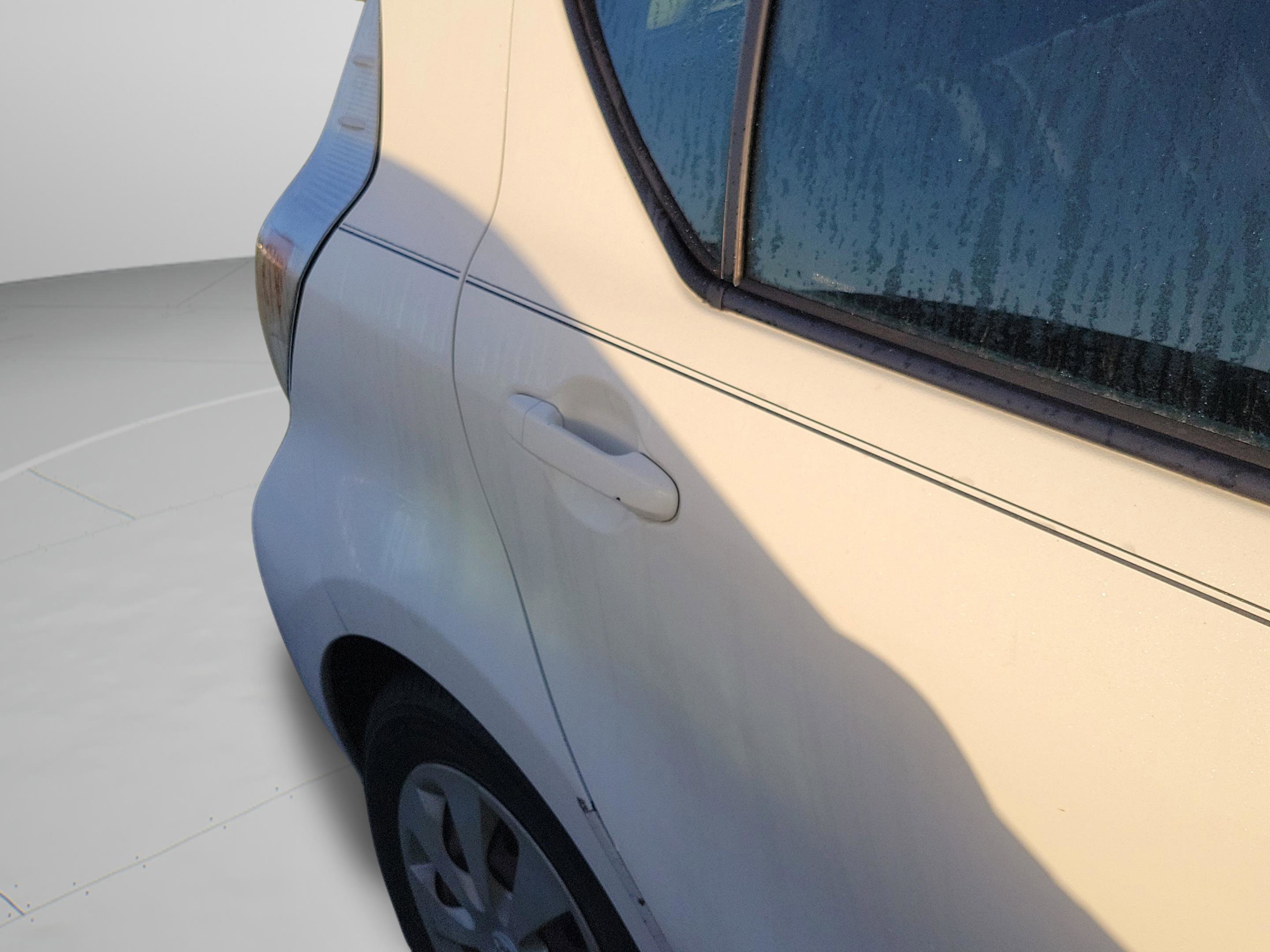 Used 2012 Toyota Prius C One image 17