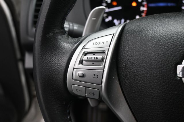 Used 2017 Nissan Altima 2.5 SR w/ Midnight Edition Package FWD image 26