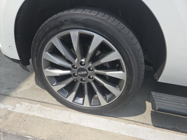 Used 2021 Lincoln Navigator Reserve AWD/4WD image 11