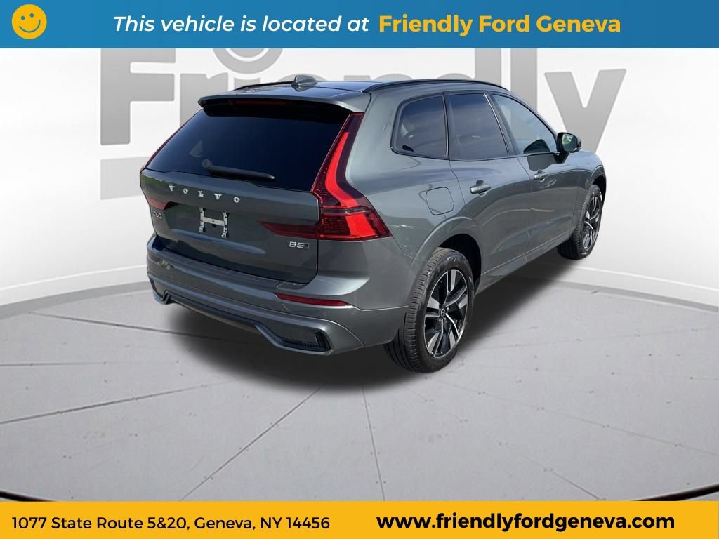 Used 2026 Volvo XC60 B5 Core w/ Climate Package AWD/4WD image 5
