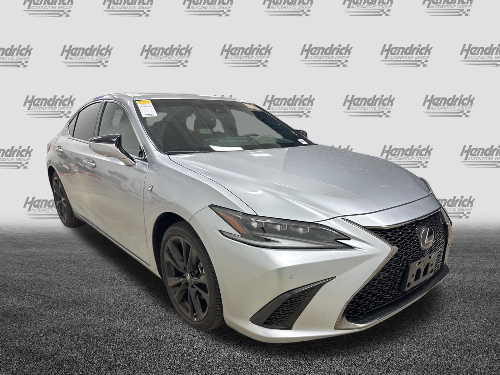 Used 2023 Lexus ES 350 F Sport FWD image 2