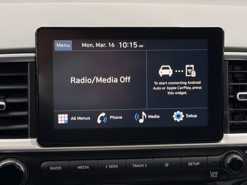 Used 2023 Hyundai Venue SEL w/ Cargo Package image 12