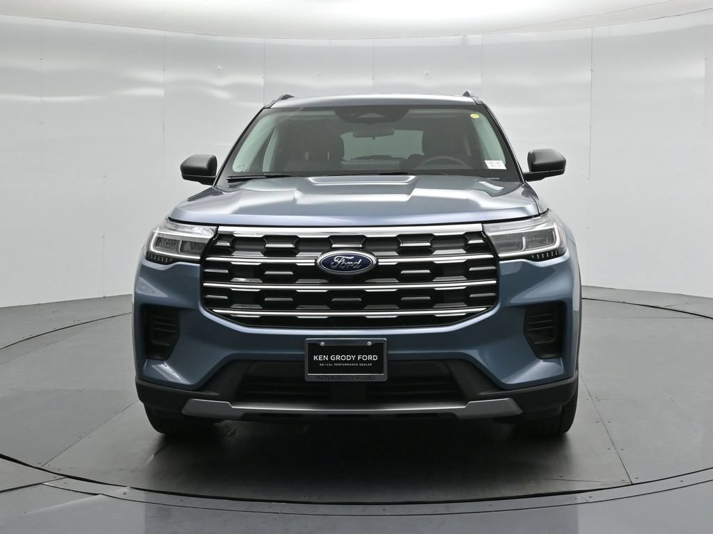 New 2026 Ford Explorer Active RWD image 22