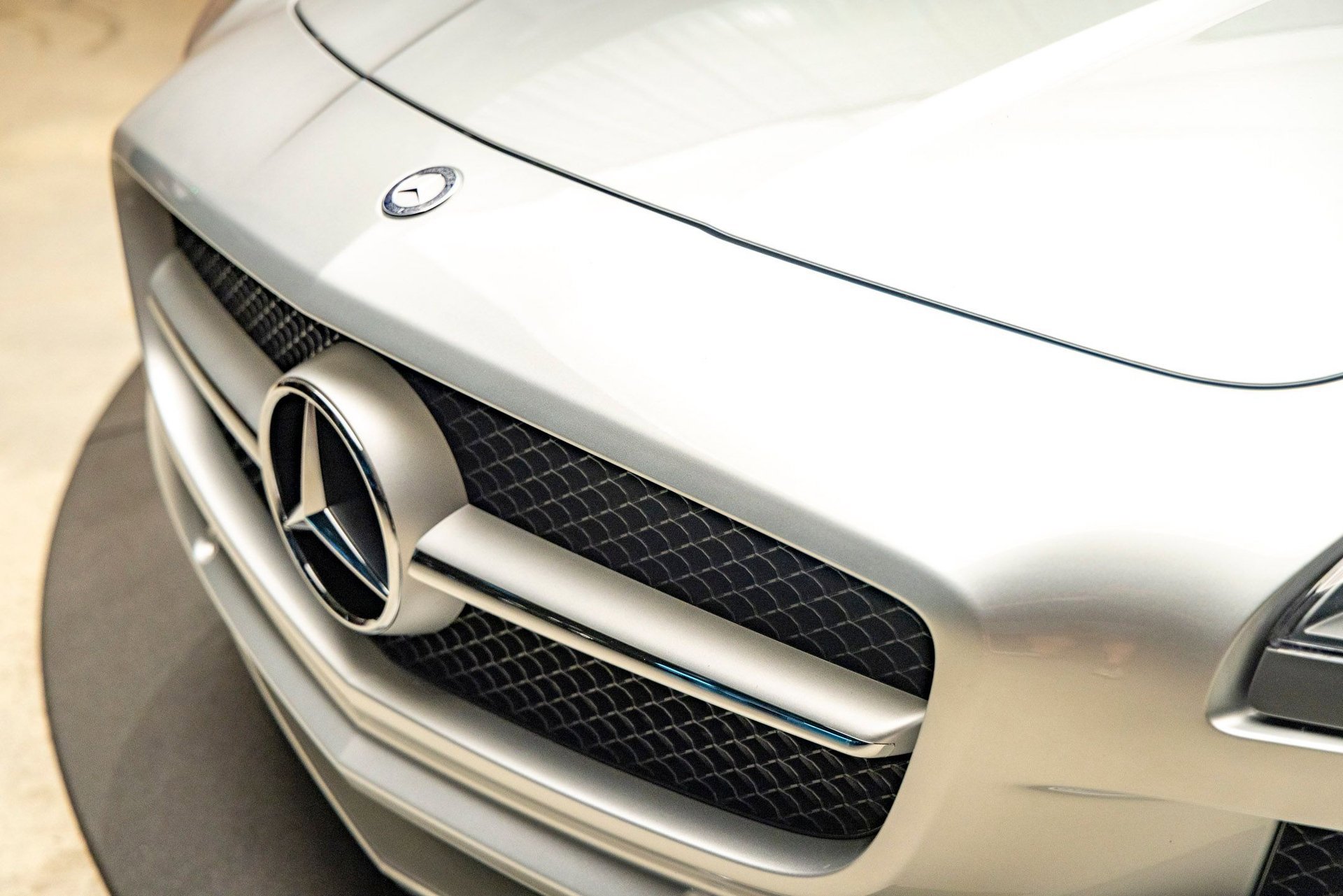 Used 2012 Mercedes-Benz SLS AMG Roadster image 26