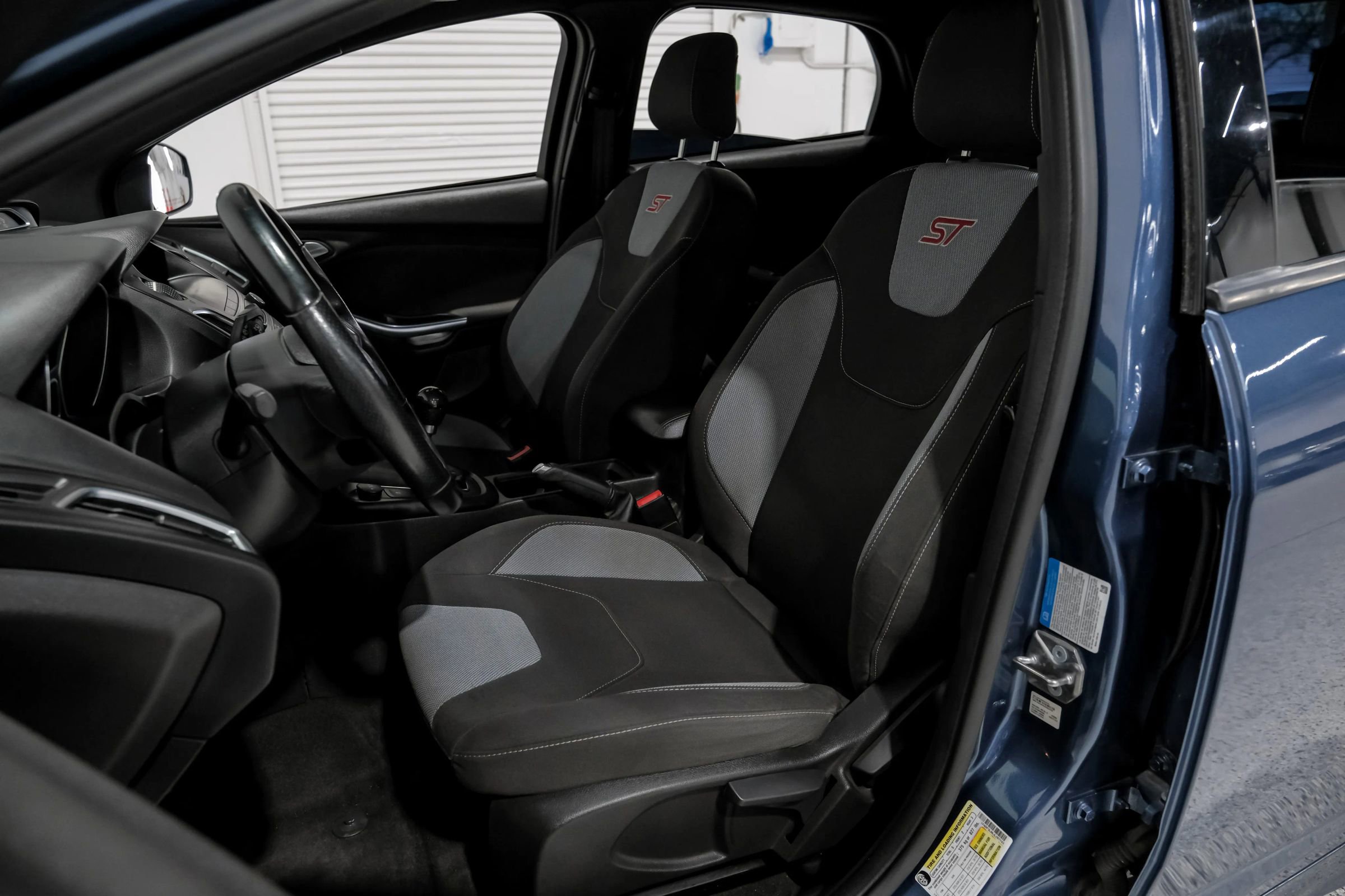 Used 2018 Ford Focus ST image 15