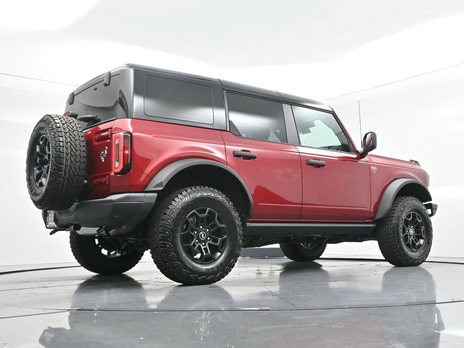 Used 2026 Ford Bronco Badlands AWD/4WD image 49