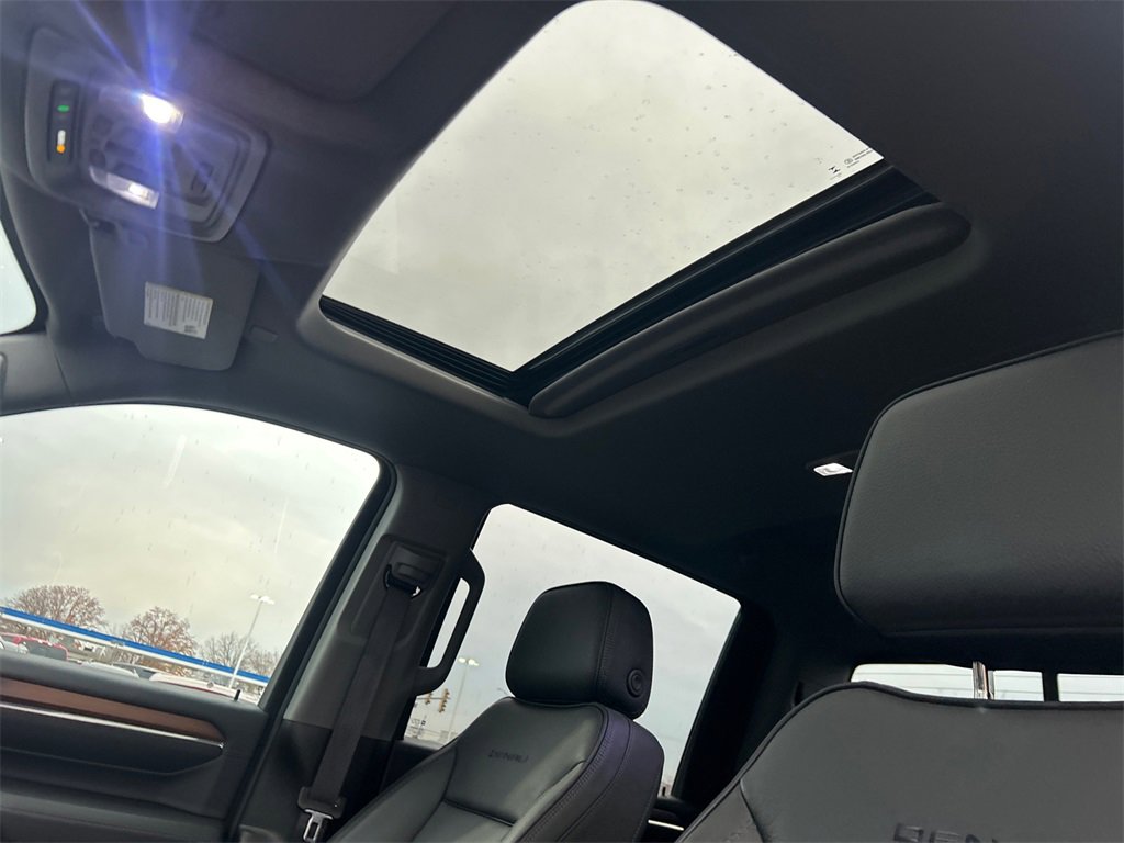 Certified 2024 GMC Sierra 2500 Denali w/ Denali Reserve Package image 28