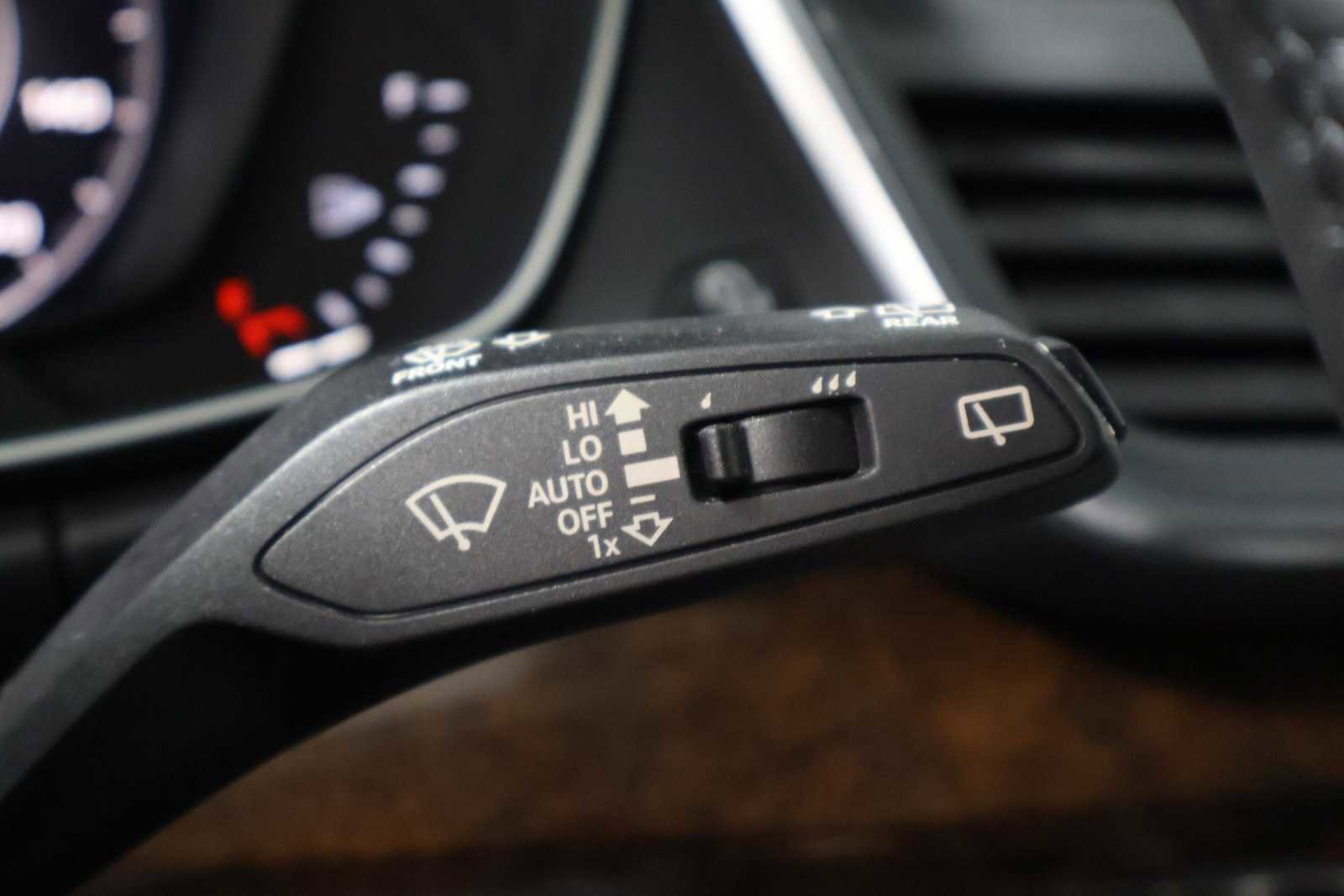 Certified 2020 Audi Q5 2.0T Premium Plus AWD/4WD image 26