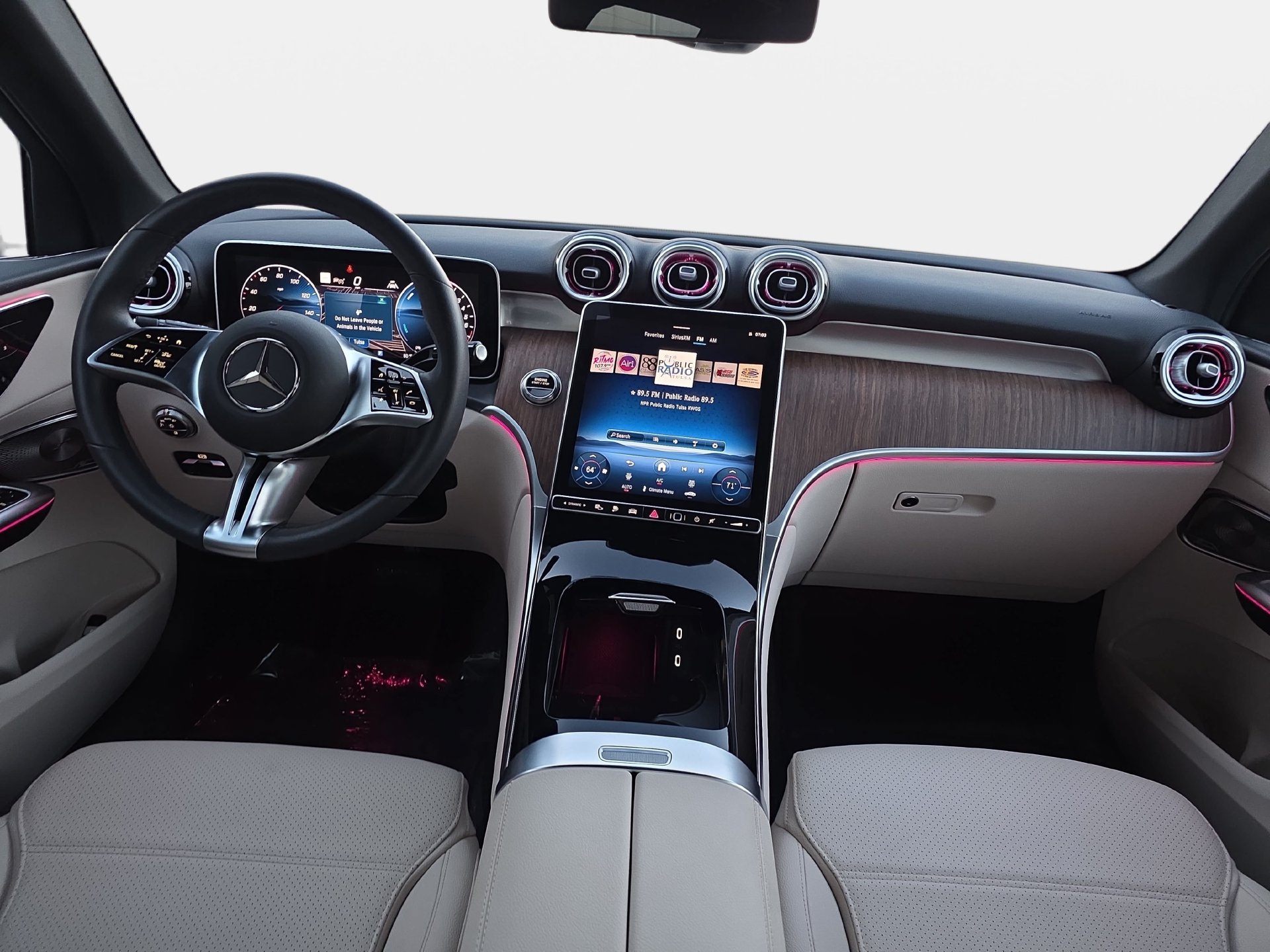 Certified 2026 Mercedes-Benz GLC 350e 4MATIC image 9